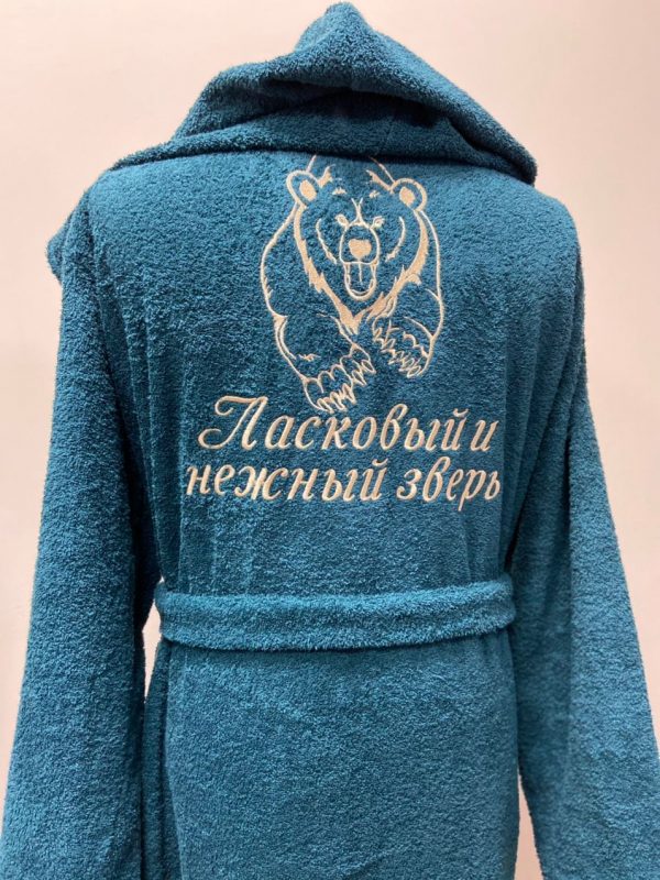 Халат с вышивкой на спине